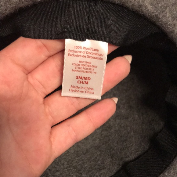 Wool hat - Picture 4 of 7